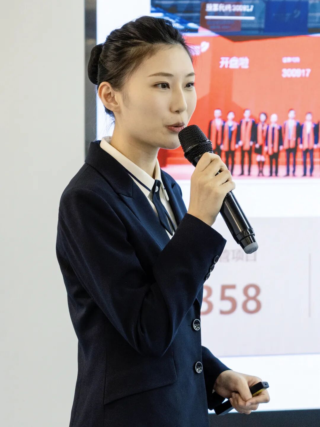 活动 | 凝聚品牌共识 激发奋进力量，特发服务党委“我讲特发服务”主题演讲比赛圆满落幕