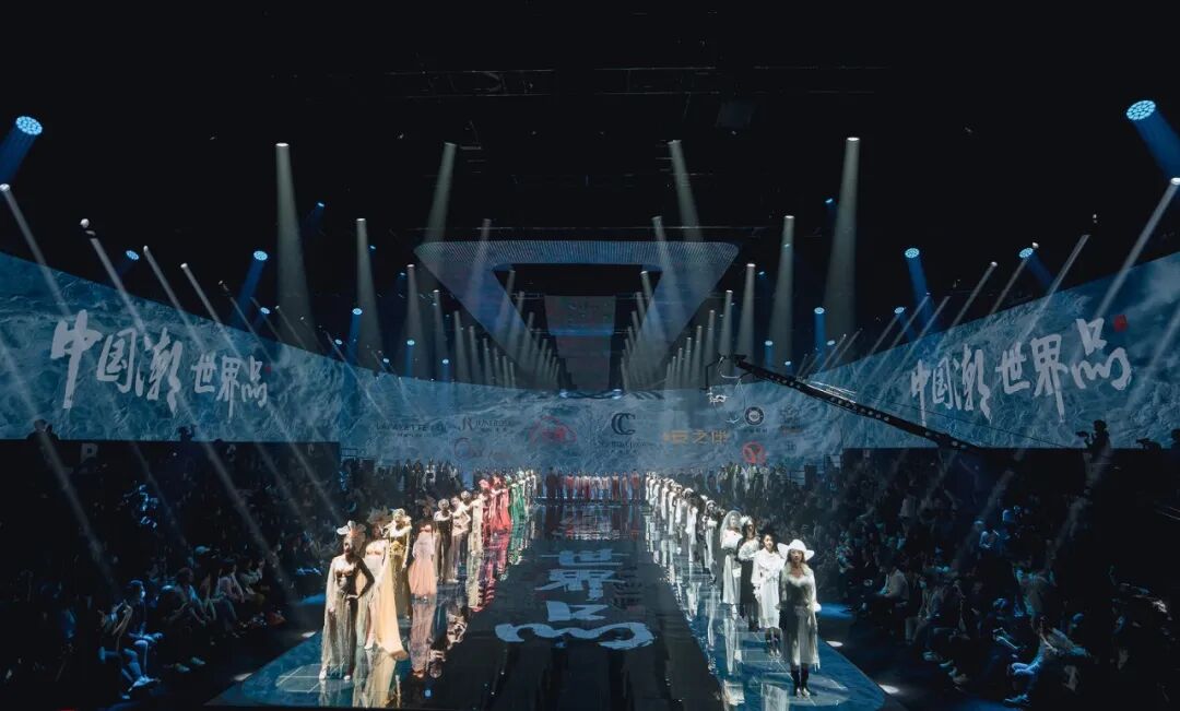 引&ldquo;潮&rdquo;而立，勇开先局--第二届中国潮汕国际纺织服装博览会盛大开幕