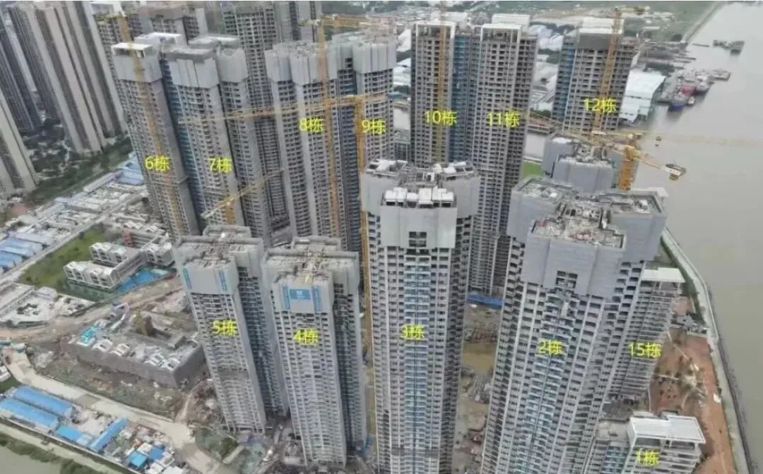 亚运城天珑三房总价240万！你觉得能买吗？