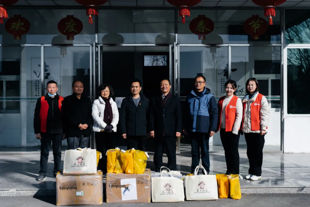 关爱残障儿童,温暖与爱同行 关爱残障儿童,温暖与爱同行