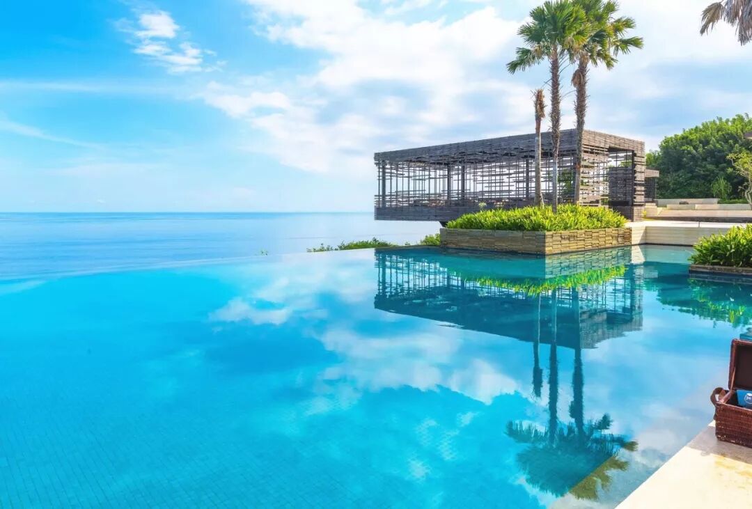 远离酷暑，这些惊艳的泳池酒店为你清凉整个夏天