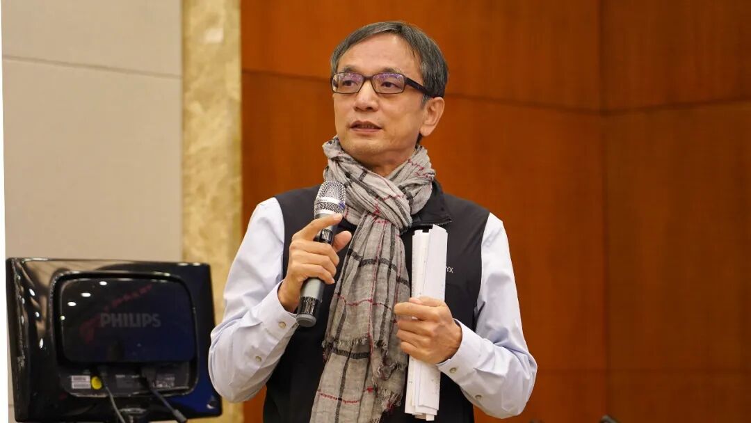 最后,主持人佐斌教授宣布中国社会心理学2021年学术年会胜利闭幕,预祝