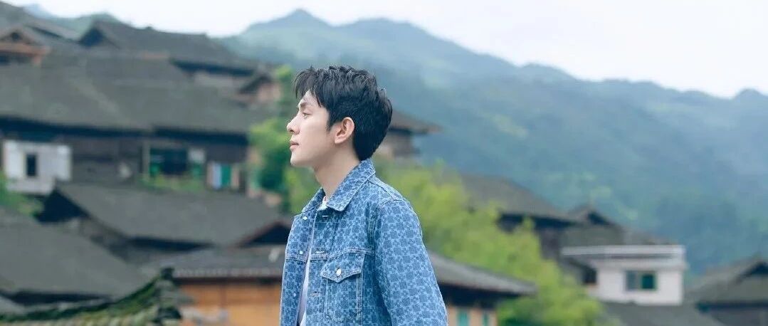 你们的“魔鬼”来了！李佳琦发微博，为贵州苗族银饰“带货”！