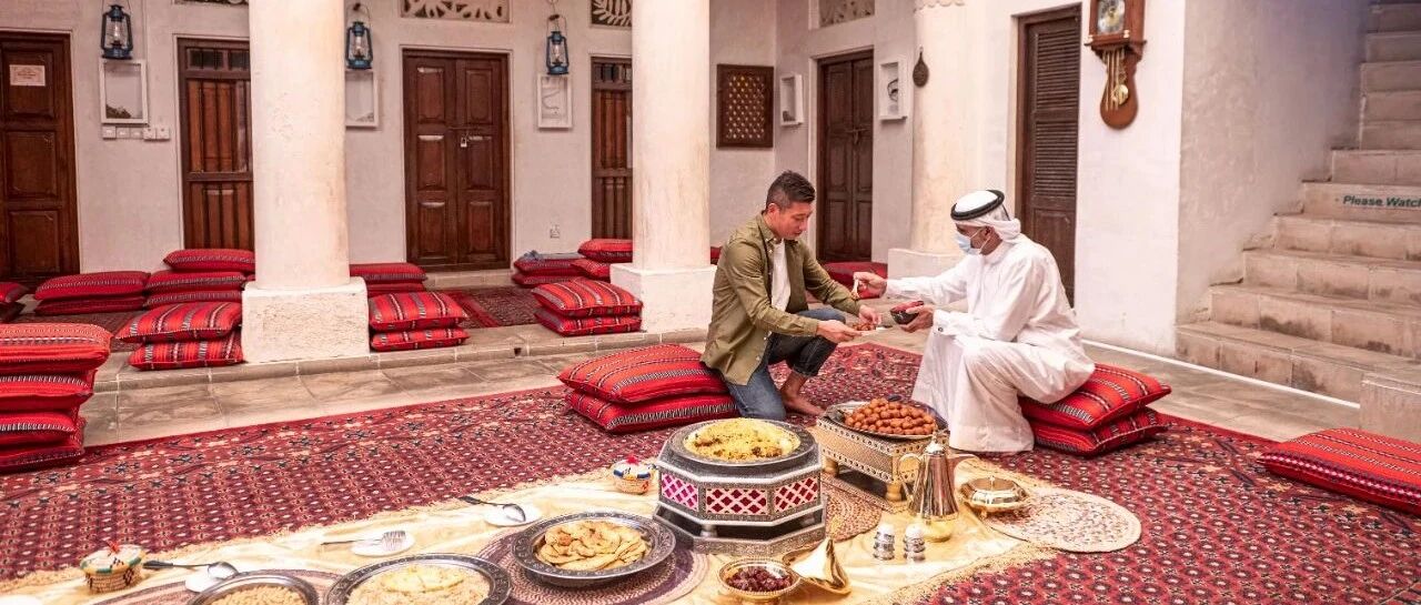 从4000米高空跃入迪拜旧时光