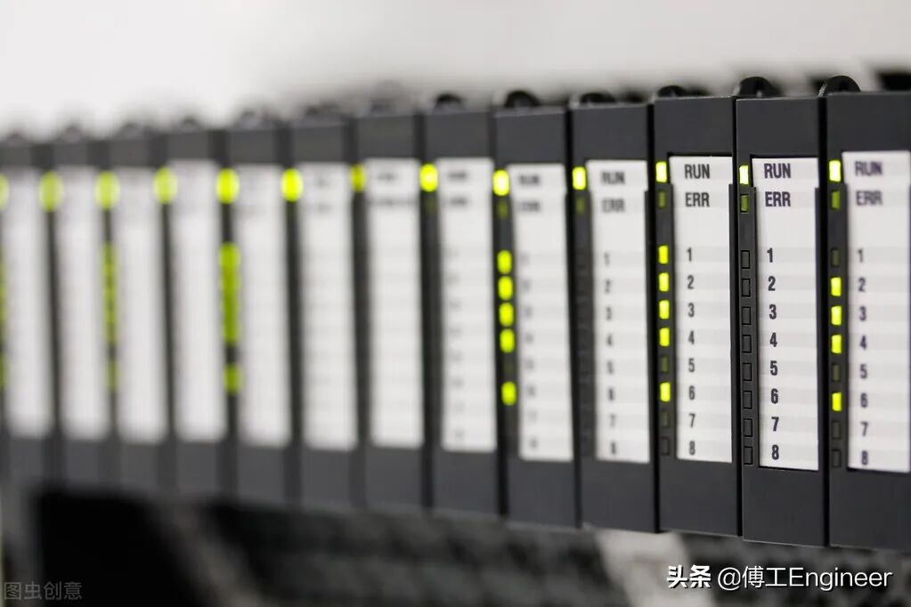 结构化和标准化的 PLC 自动编程方法的图1