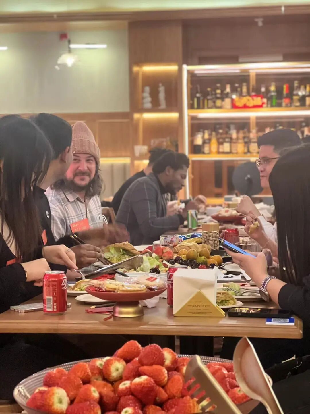 ZIBS举办国际生迎新餐会和中国文化体验活动