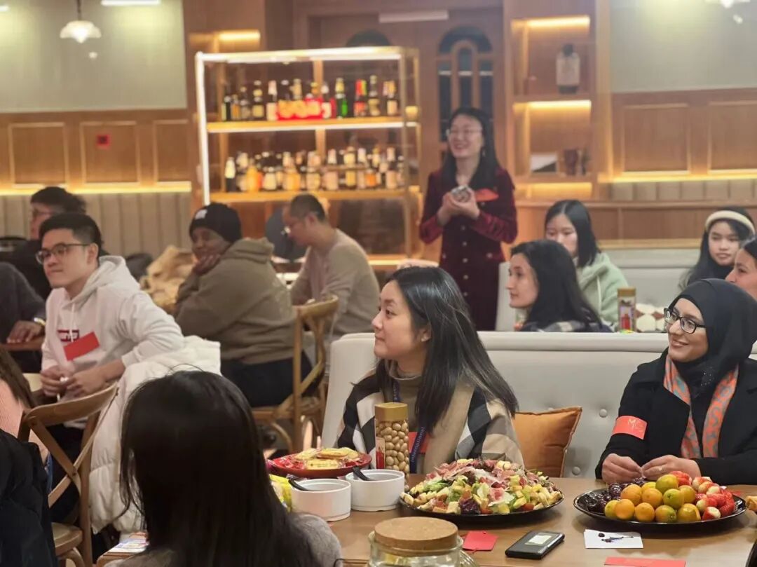 ZIBS举办国际生迎新餐会和中国文化体验活动