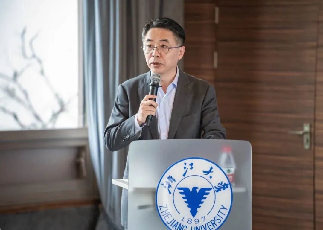 探索新时期中国银行业发展的机遇和挑战