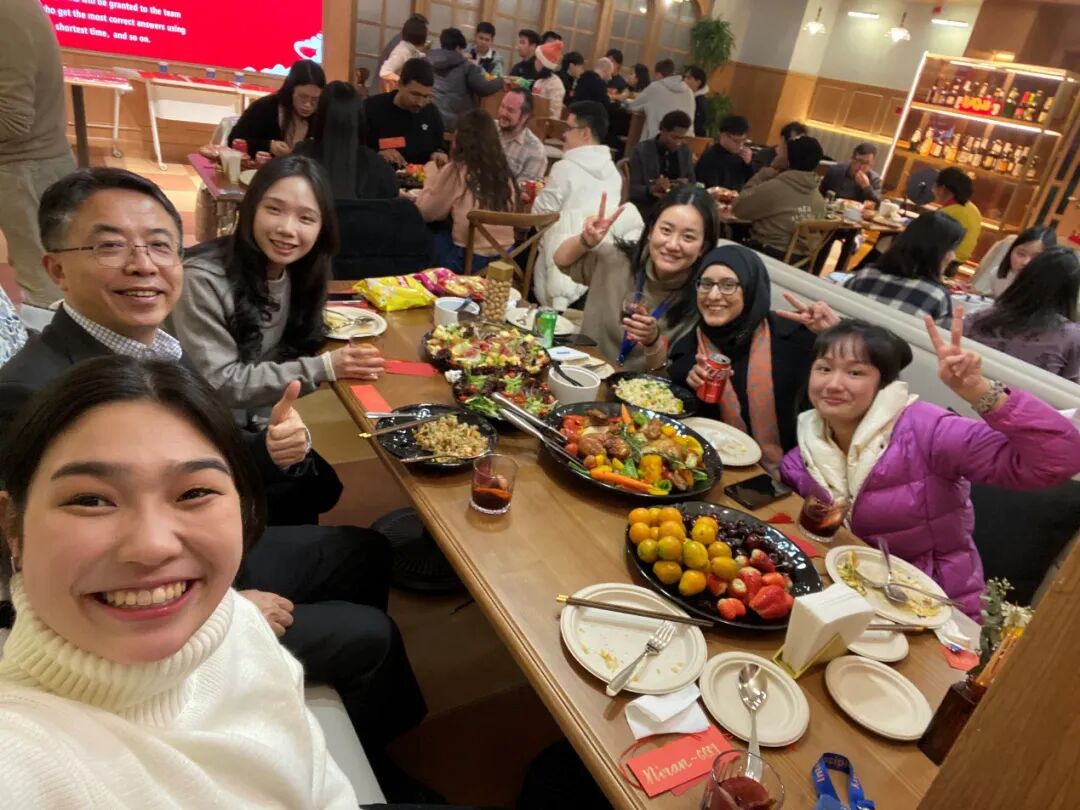 ZIBS举办国际生迎新餐会和中国文化体验活动