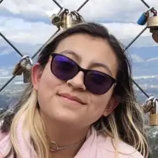 HEBE LEYNE CARRERA ARIAS