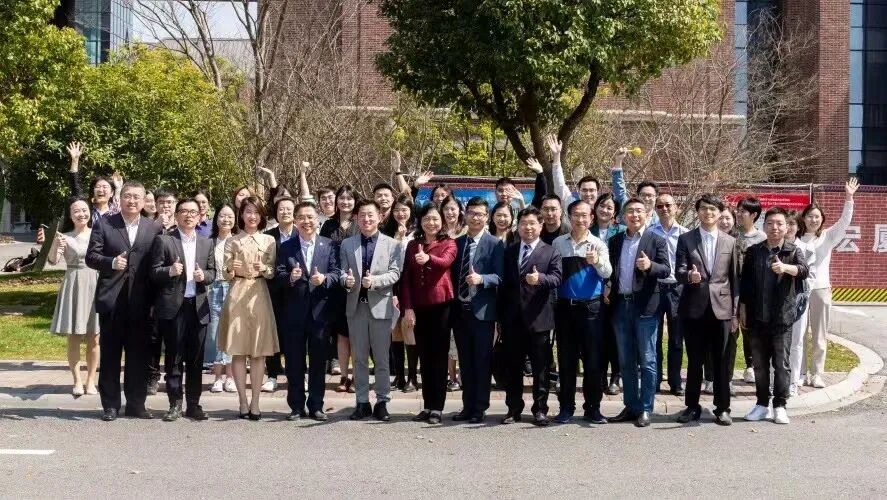 春风十里，正“植”有你——创新创业中心成立一周年回顾