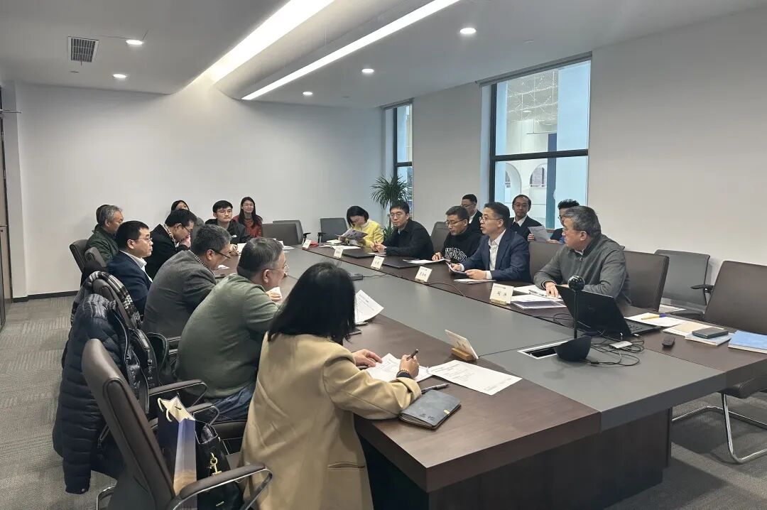 浙江大学金融研究院院长史晋川一行来访调研