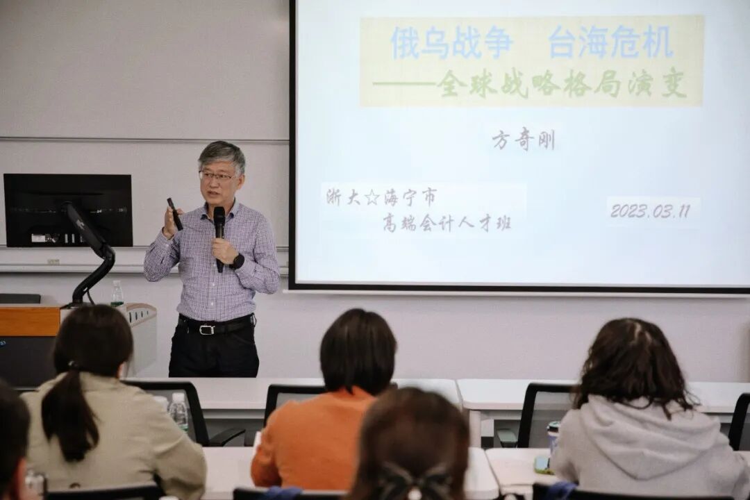 中共海宁市委人才办专职副主任姜迪