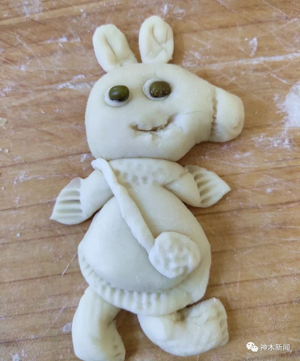 一大波卡通面人来袭七月十五神木巧媳妇捏面人