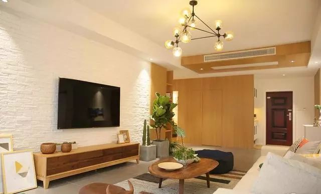 120㎡現代美式新家，木系混搭現代風，客廳效果真是高大上！ 家居 第2張