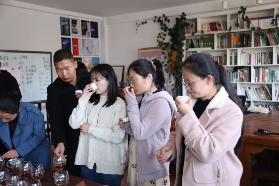 送礼送茶有什么寓意_送礼送茶礼_茶吧机为什么不建议买