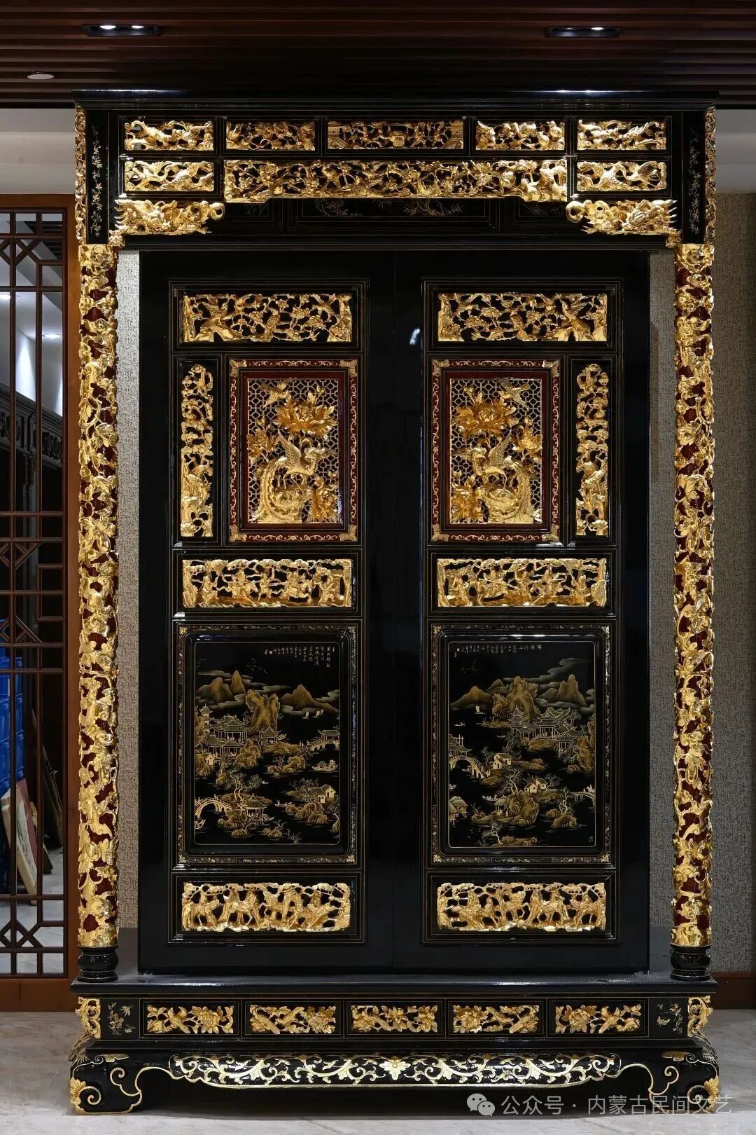 内蒙古作品《母亲河·岸边的喜悦》入围第十七届中国民间文艺山花奖·优秀民间工艺美术 第80张