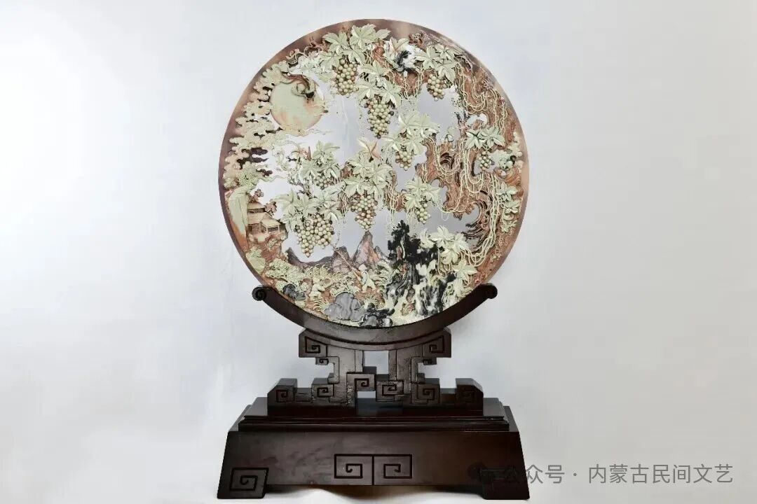 内蒙古作品《母亲河·岸边的喜悦》入围第十七届中国民间文艺山花奖·优秀民间工艺美术 第89张