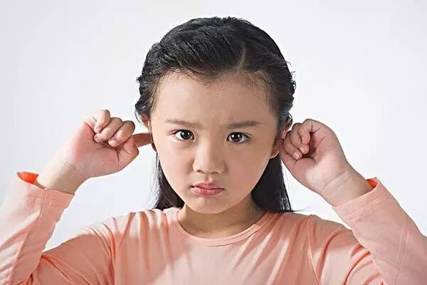 但就是控制不住情绪,一看到孩子不听话,我的火气一下子就上来了.