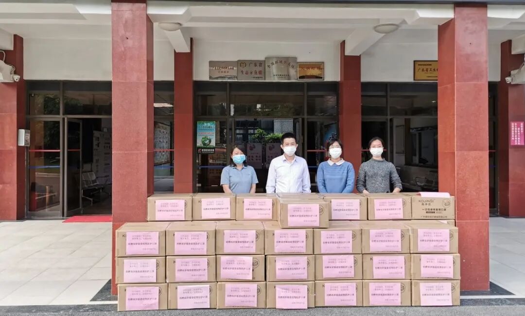 籌捐口罩支持南屏鎮(zhèn)委抗擊疫情