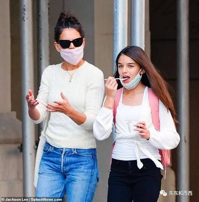 一条短信蹬掉未婚妻，转头就跟阿汤哥前妻热吻，这么会撩的男人是不是骗子？（组图） - 21