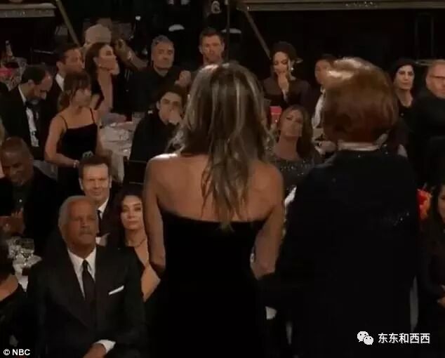 世纪情敌面对面，这十多年别人都想看她哭，但她笑得真漂亮 ...|| 爱聊爱情的 东东和西 ...