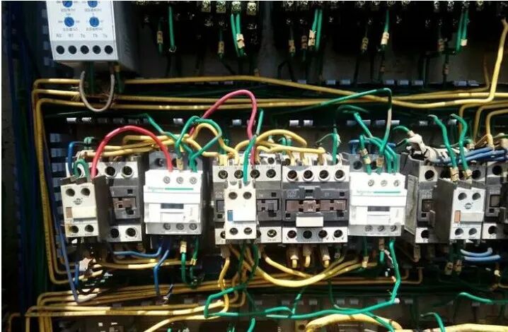 看电气原理图也有技巧，又学了一招！的图6