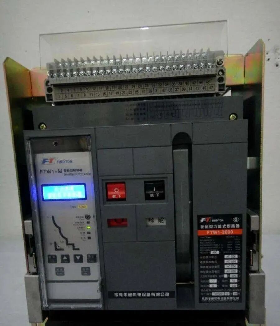 低压总断路器的短路保护需要如何整定，才能避免出现越级跳闸呢？的图6