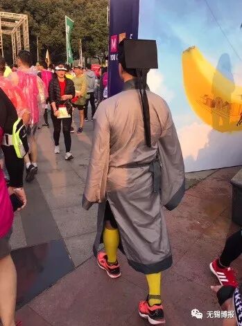 “锡马”刚刚鸣枪开跑 CCTV5+正在直播