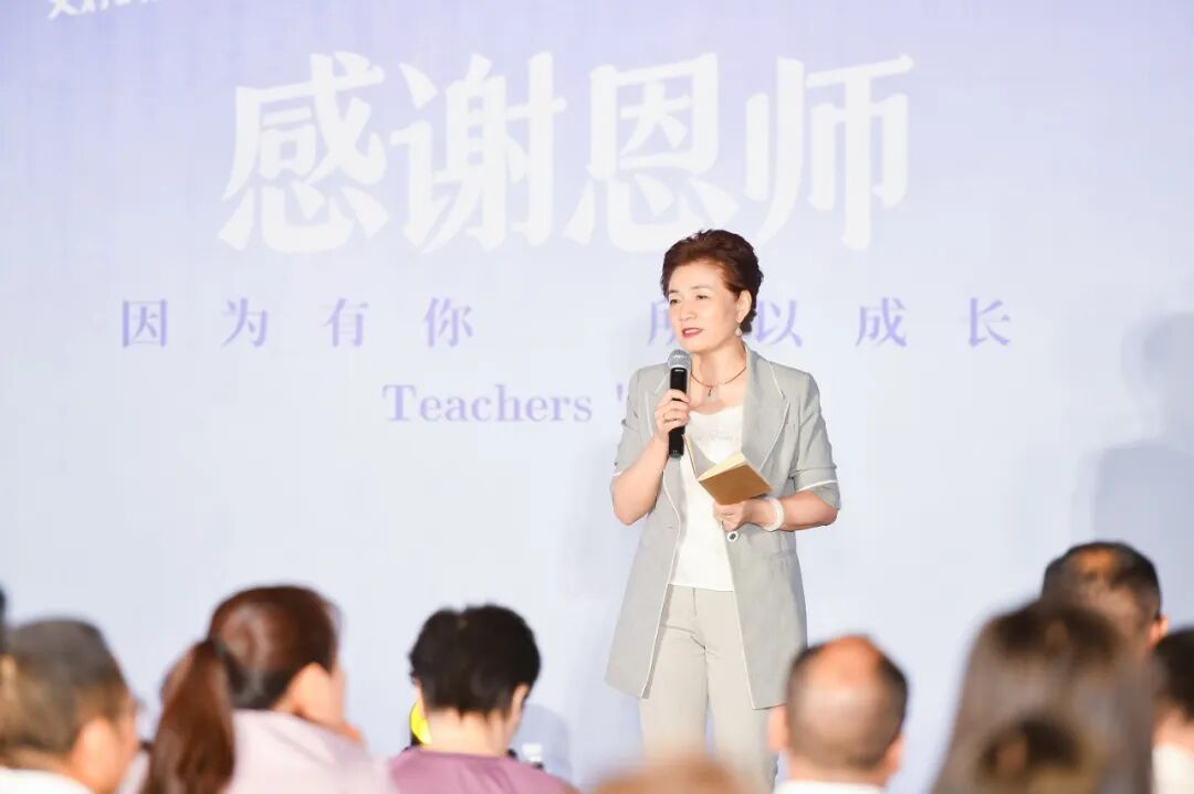企业资讯 | 成长之路，感恩有你——步步高师恩课 - 脉脉