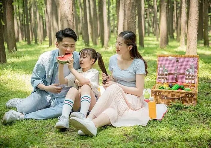 China's Qingming Festival, Explained