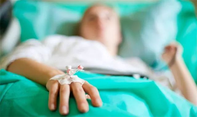 张大春：舍得在医院花钱，却不愿花钱养生！癌症晚期，你是看病还