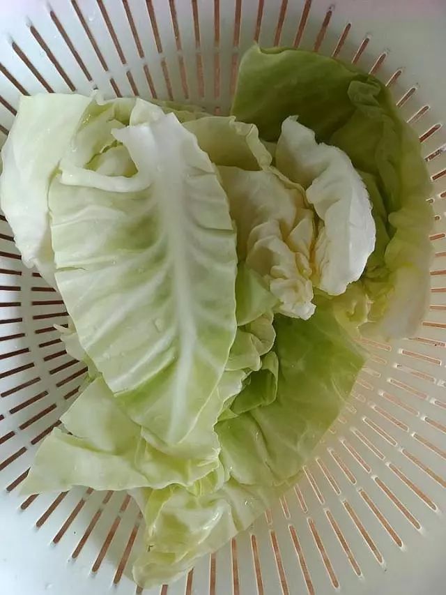 它是天然“减肥菜”，1块5一斤，刮油去脂特厉害，体重蹭蹭往下降