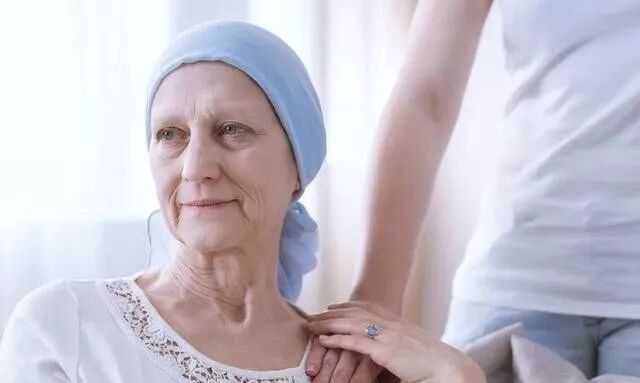 癌症患者死前有哪些表现？有这5个症状，表示到“弥留之际”了