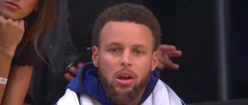 淦！库日天又回来了！库里爆砍62分打爆双枪！爷的青春回来啦！