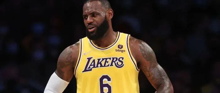 湖人又倒下一员！至少休战2周！詹姆斯伤情最新进展来了！