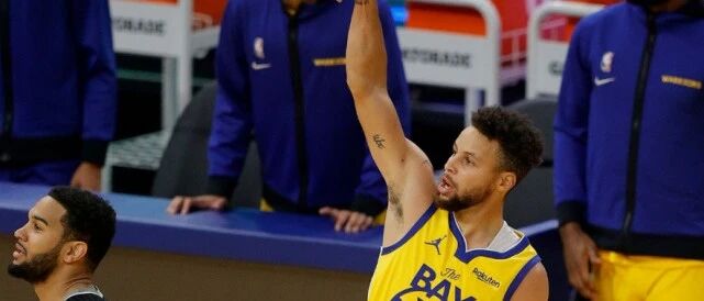 彻底杀疯！库里两战爆轰92分！哈登今年得分王要悬了啊！