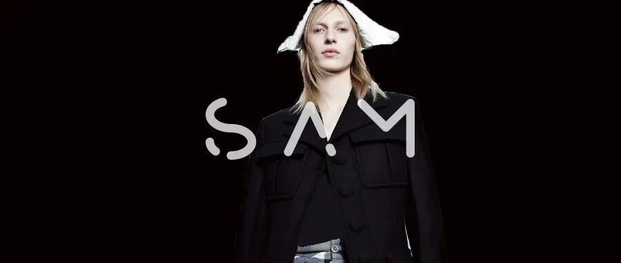 别把什么都晒到朋友圈！！！