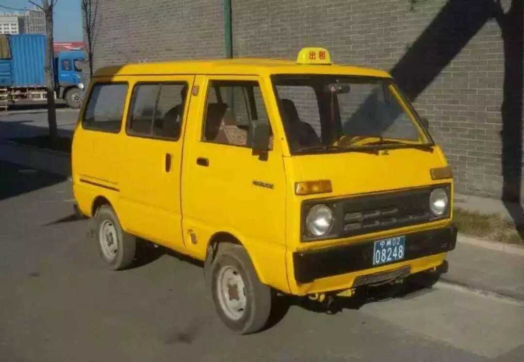 美国人喜欢把车做成"腊肠",我们并不好这一口