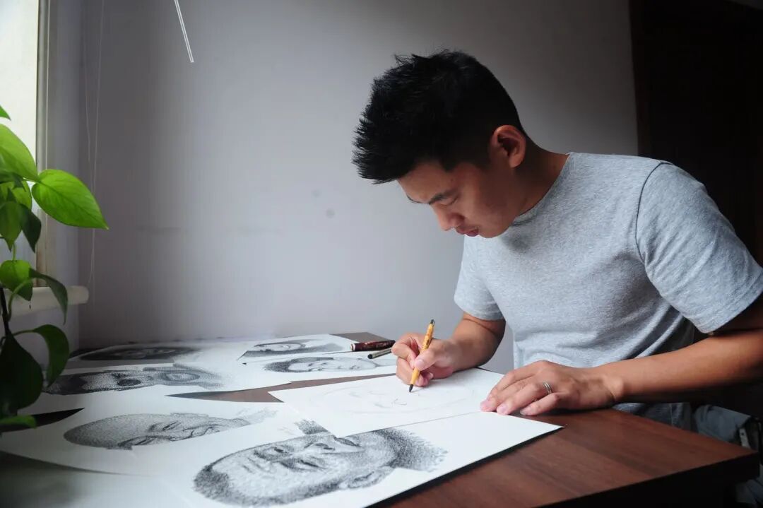 抖音老板靠什么赚钱_正规抖音点赞赚钱_画画在抖音如何赚钱