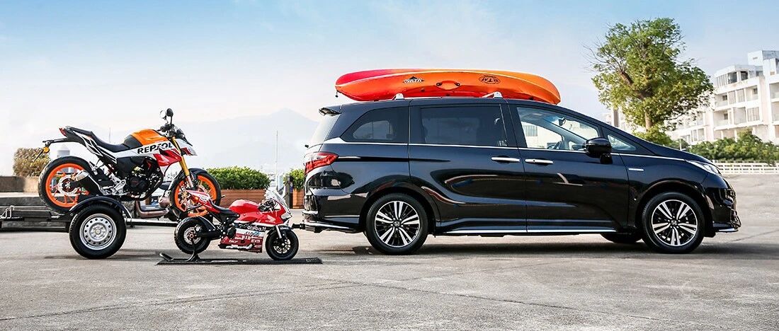 一品品荐官丨男子必然要有两辆车