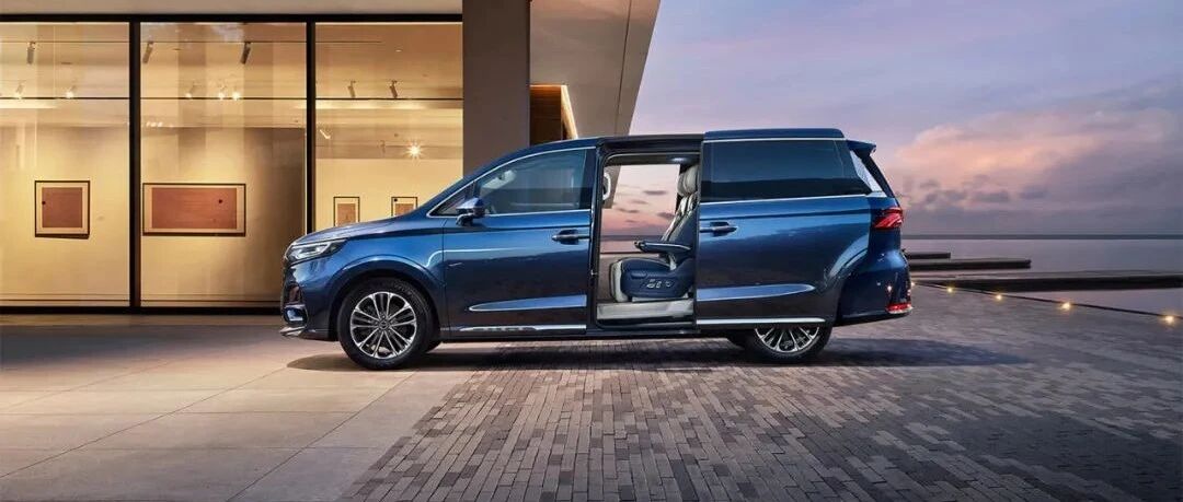 一品深一度 | 上汽乘用车10月销量创新纪录，荣威iMAX8上市再添“魔”力