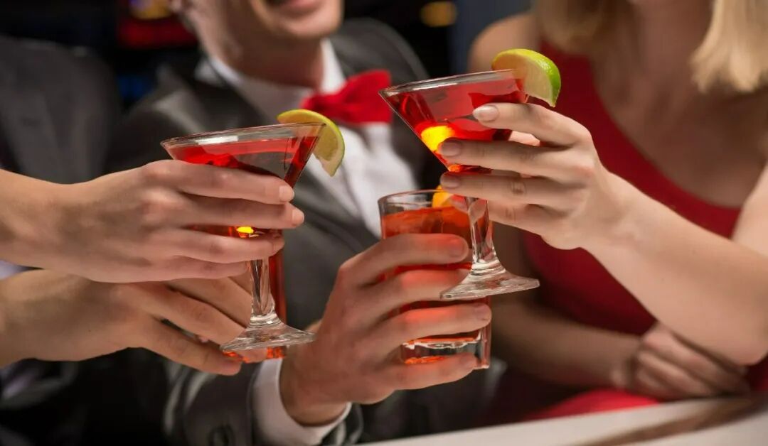 骨密度1500什么意思假期防骨松不躺平！8个“吃对躺赢”的权威护骨妙招_https://www.jmylbn.com_新闻资讯_第8张