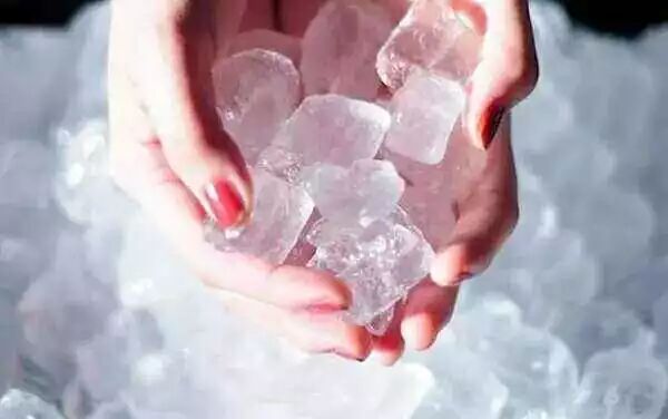 冰敷与热敷如何选？区别在哪里？