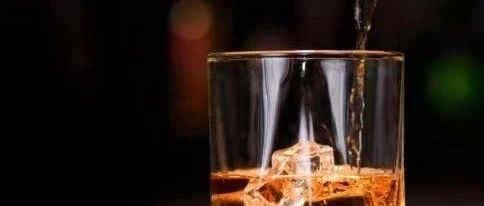 《柳叶刀》：中国每年70万人因喝酒致死！适量饮酒有益，不存在!