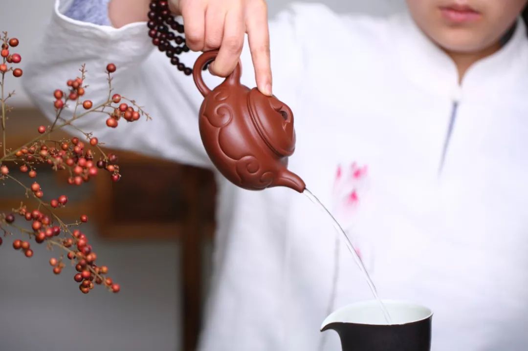 闲来无事喝喝茶，胜过大堆保健品！