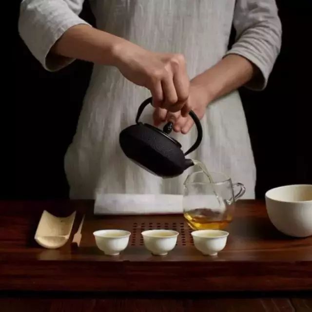 经常喝茶的人，一眼就能认出来