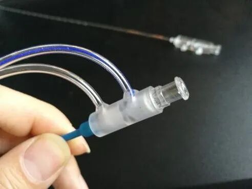 精密注塑成型：揭秘腫瘤激光消融器的研發過程的圖3