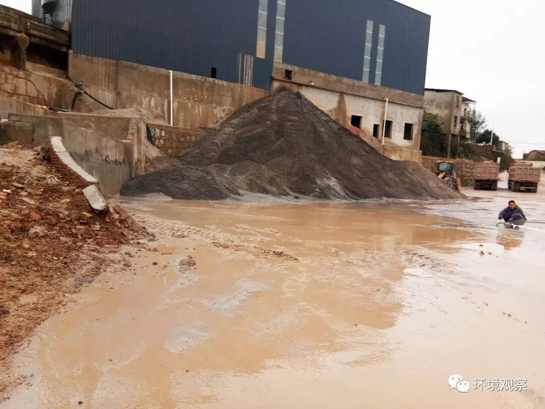 快来看（乒乓球反手快点技术）反手发力技巧，(图5)