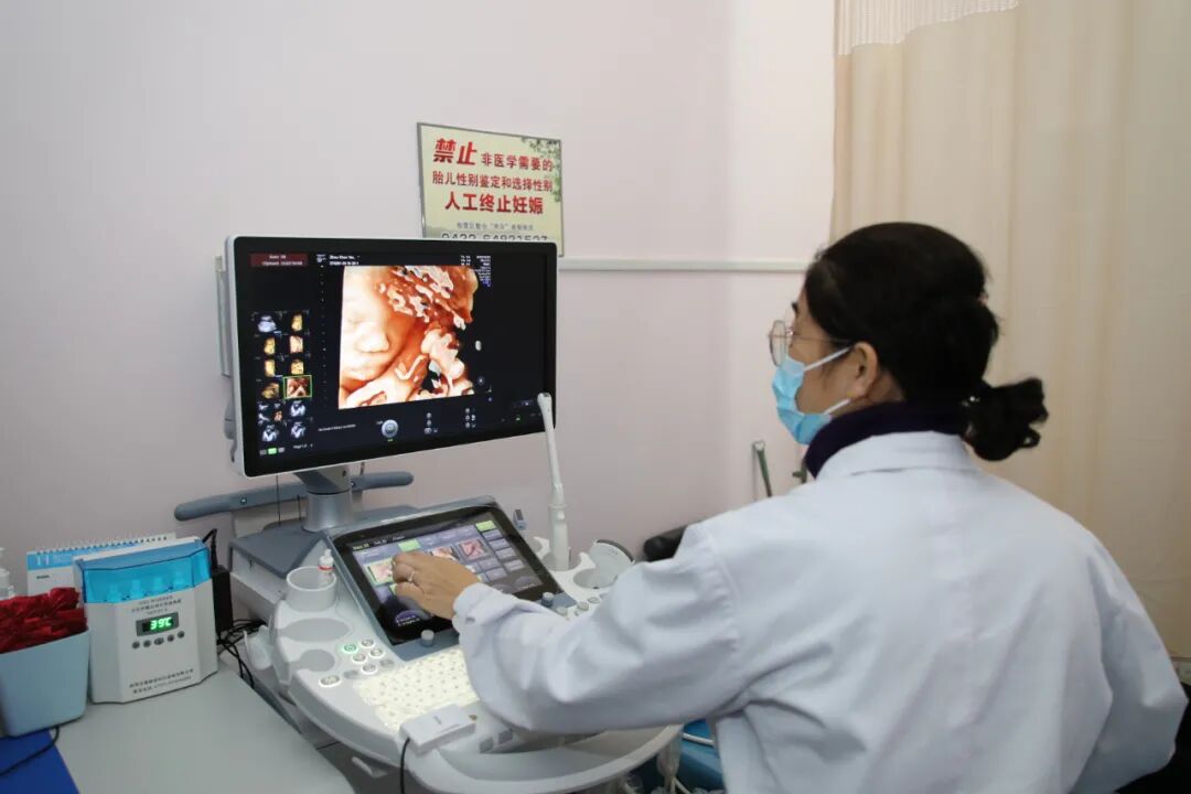 VOlusonE什么彩超机世界顶级四维彩超机美国 GE Voluson E10 BT20金标版落户吉林省吉林中西医结合医院_https://www.jmylbn.com_新闻资讯_第2张